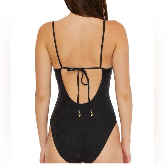NWOT TRINA TURK Joplin Daisy Jacquard Knit Swim One Piece - Picture 3 of 10